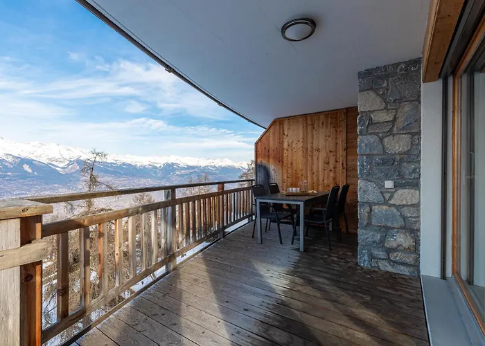 Ski Paradise Mountain & Luxe Apartments